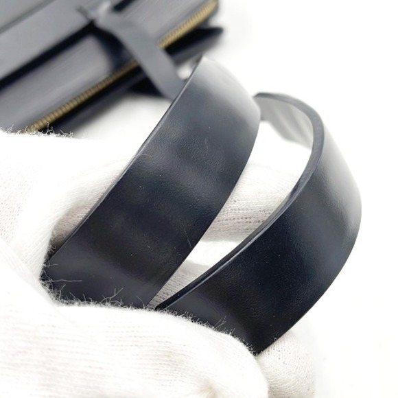 LOUIS VUITTON Bag Epi Croisette PM M52492 Black Tote LV - Picture 9 of 11